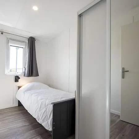 Pour Des Ressourcantes A *