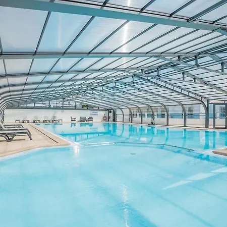 Pour 6 Dans Un Domaine Avec Piscine Alpesi faház