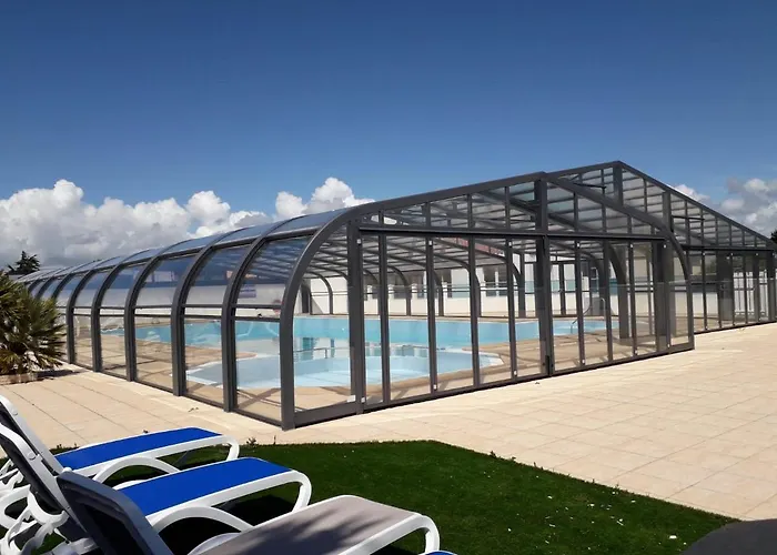 Chalet Pour 6 Dans Un Domaine Avec Piscine Brétignolles-sur-Mer